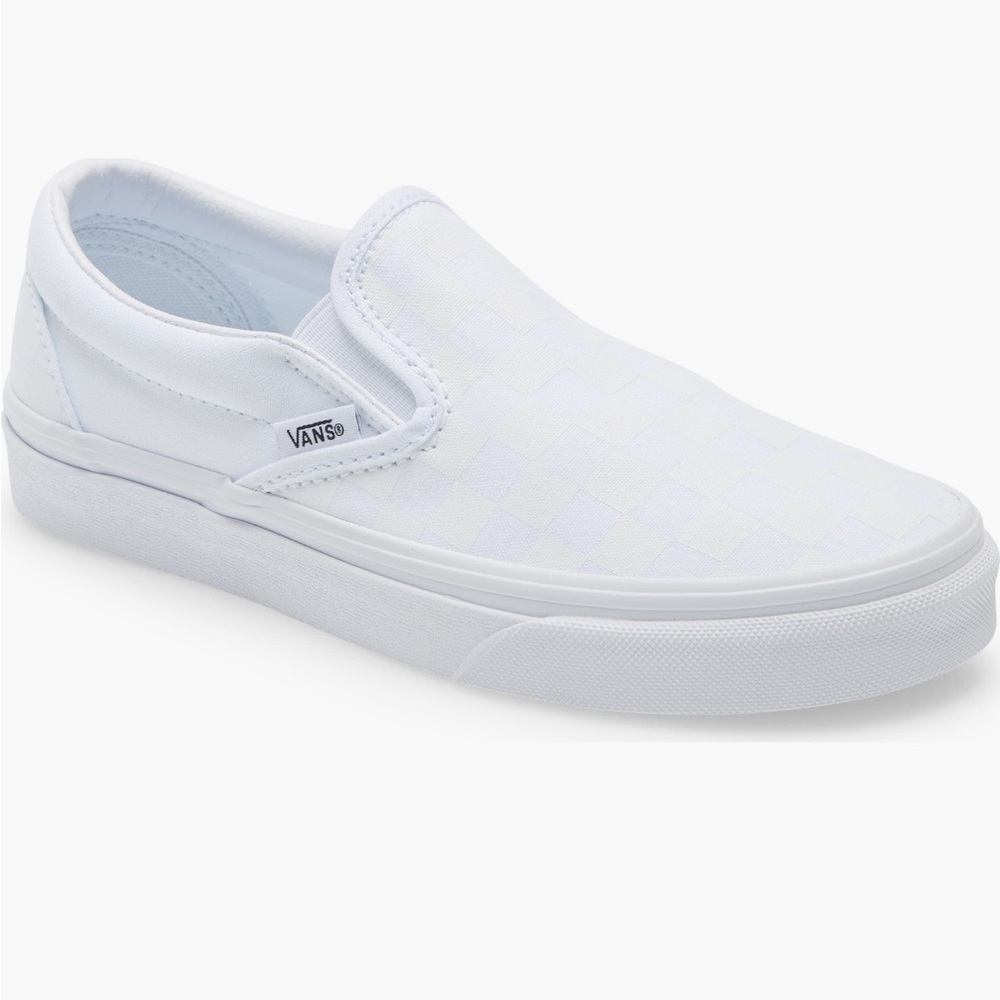 LIKE NEW VANS WOMEN WHITE SLIP ON